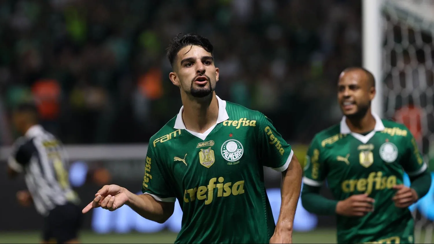 Flaco recebe propostas do exterior para deixar Palmeiras