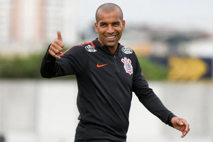 Com várias novidades, Corinthians divulga lista de relacionados contra o Bahia