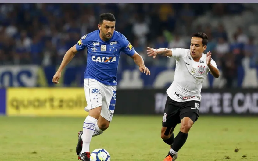 Corinthians ou Cruzeiro? Só o troféu pode tirar o gosto amargo da temporada