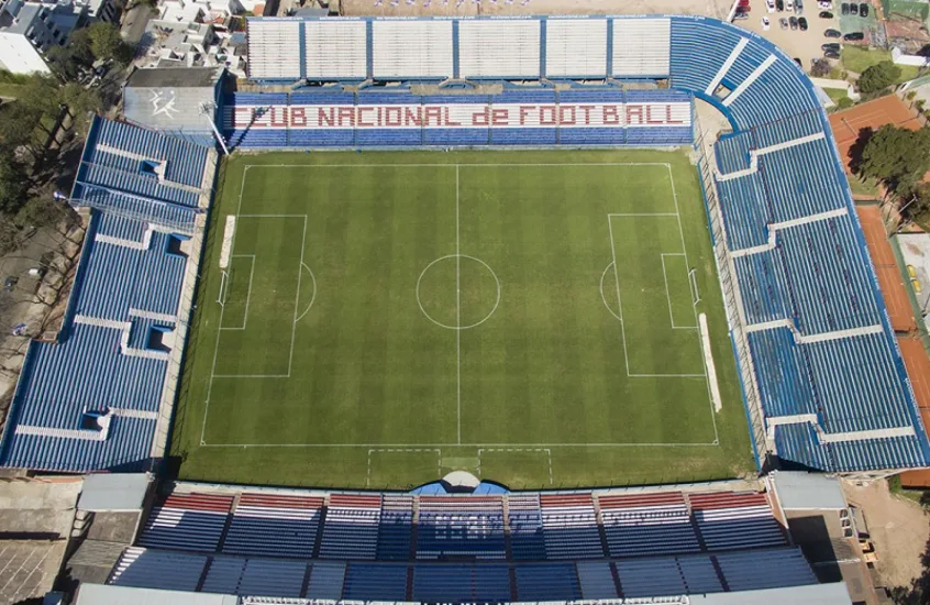 Corinthians decidirá futuro na Sula no estádio do Nacional-URU