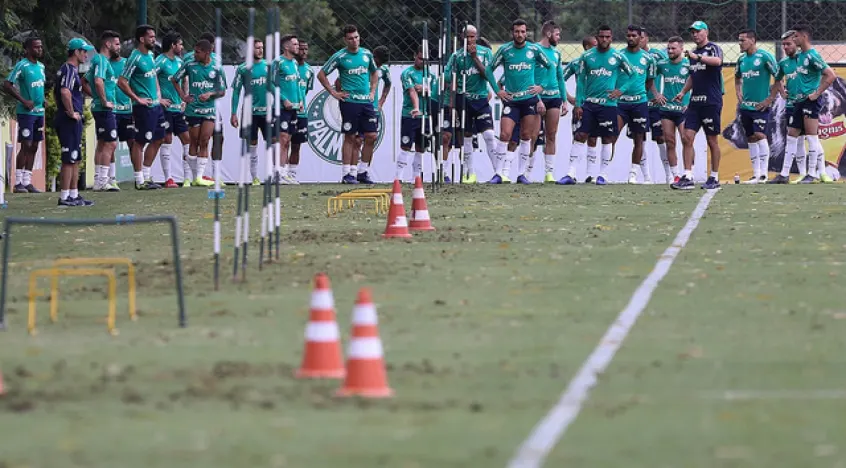 Faltando um mês para a estreia na Libertadores, veja quais são as dúvidas e definições do Palmeiras