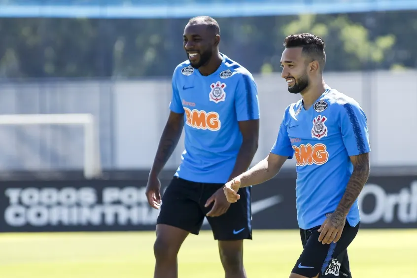 [ENQUETE] Para você Clayson e Manoel devem permanecer no Timão?