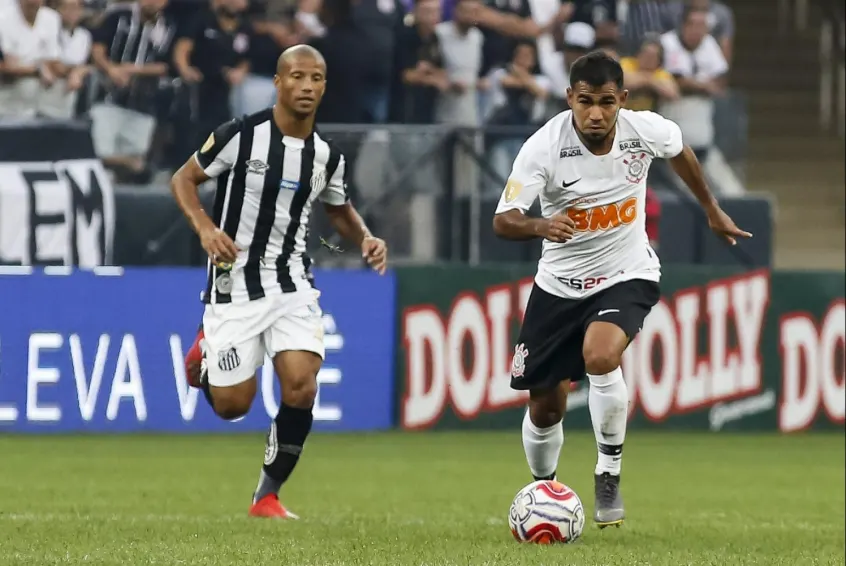 Prestes a reencontrar seu ex-clube, Sornoza pede Corinthians focado e prevê jogo difícil na Sul-Americana