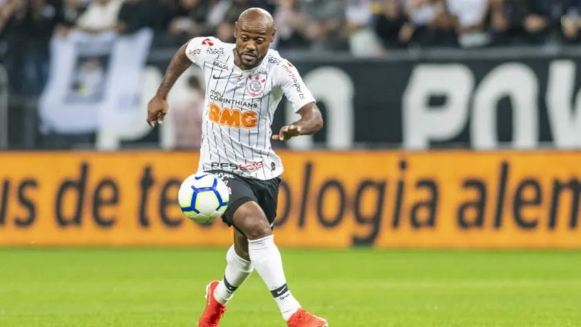 Após empate, Vagner Love admite: 