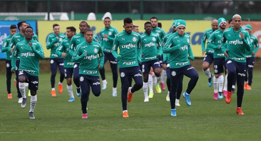 Palmeiras tenta confirmar retomada em trinca inusitada contra o Grêmio