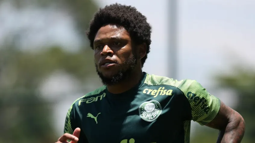 Ídolo do Palmeiras solicita afastamento de Luiz Adriano após acidente: 