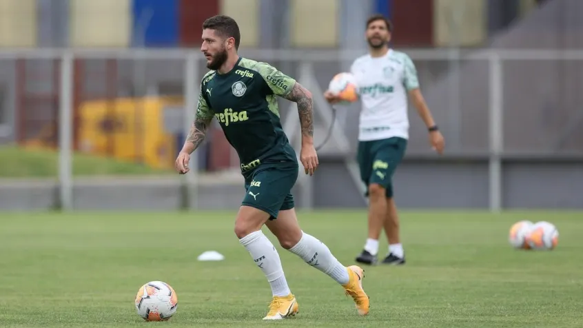 Zé Rafael completa cem jogos pelo clube