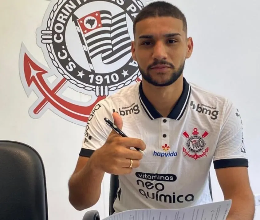 John Kléber fecha em definitivo com o Corinthians por dois anos, veja o valor da multa