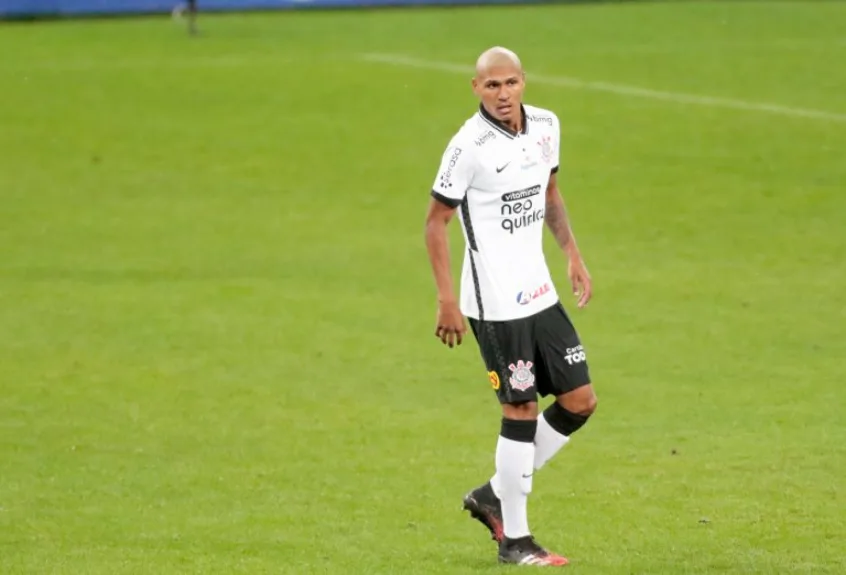 Trio deixa elenco profissional do Corinthians e volta para as categorias de base; confira