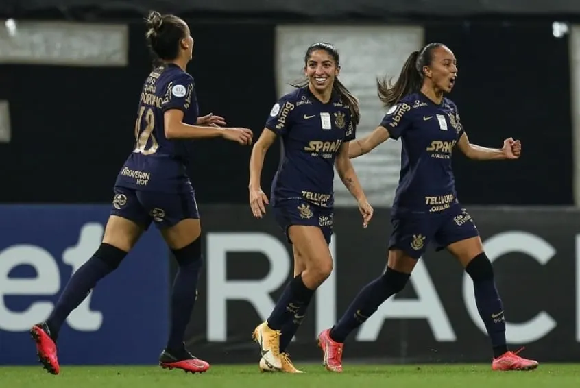 Feminino do Corinthians busca seu terceiro título na temporada 2021