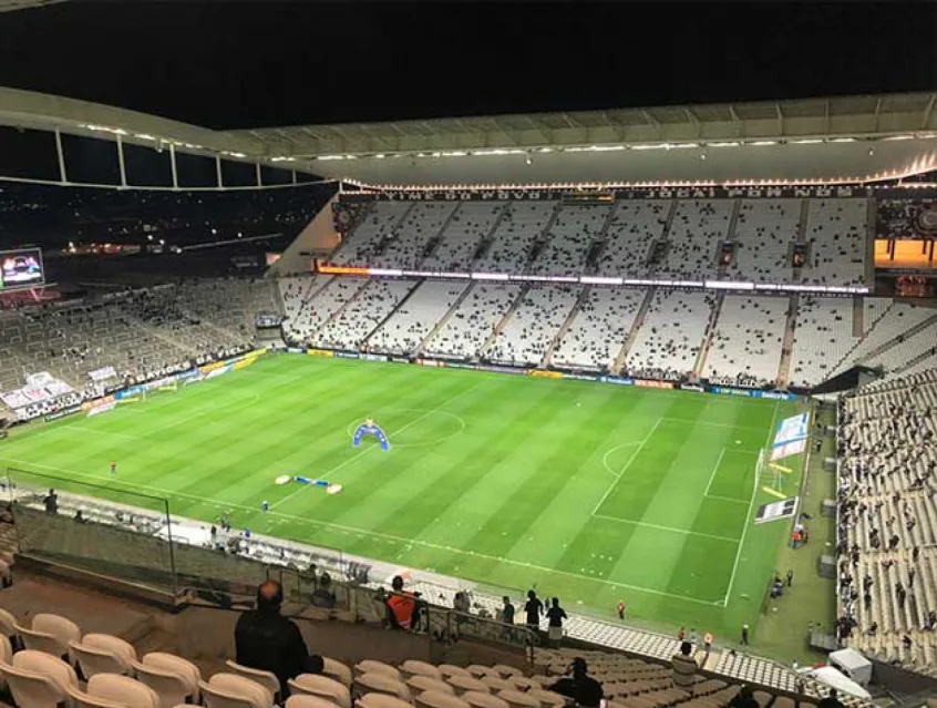 Veja como foi a volta da torcida do Corinthians à Neo Química Arena