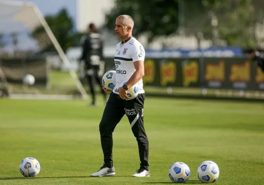 Depois de dois dias de folga Corinthians inicia preparação para duelo contra o Grêmio