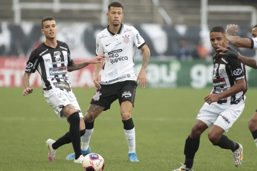 Sem transmissão, Corinthians tem primeiro teste antes do Paulistão