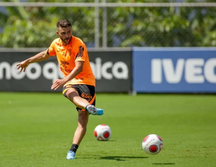 Corinthians tem Raul Gustavo e Junior Moraes como desfalques de última hora para estreia