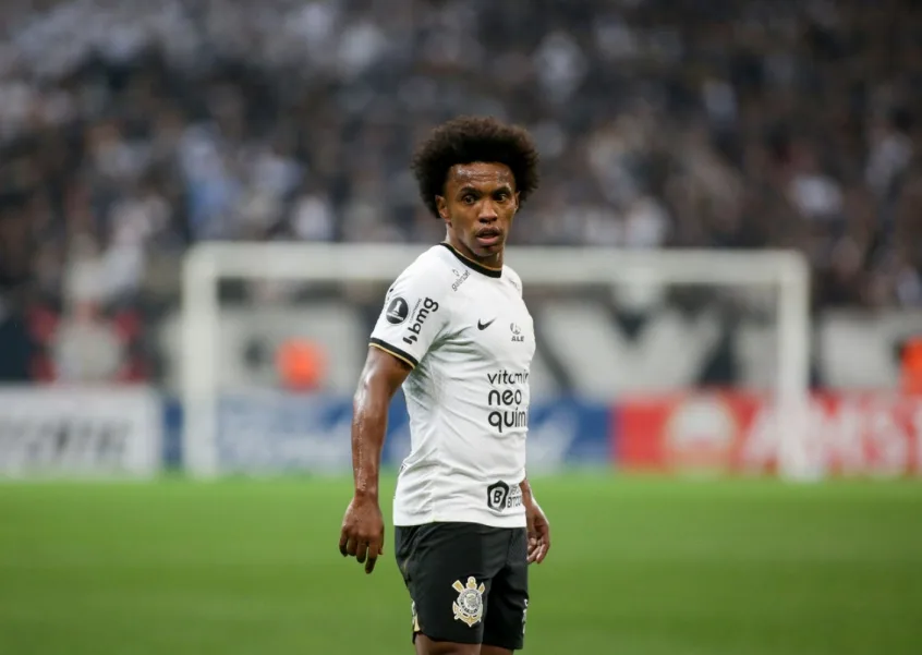 Segundo portal, Willian está cansado das críticas que vem recebendo