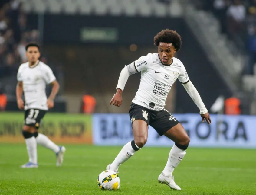 Corinthians vai economizar milhões com a saída de Willian!