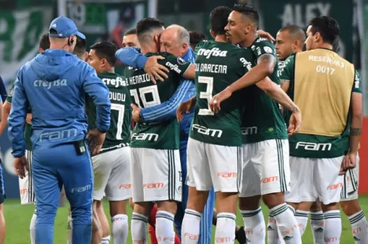 Palmeiras ganha dois pontos a cada três disputados e tem equilíbrio raro