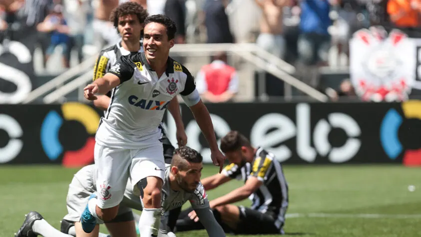 Em 16 jogos contra o Santos em Itaquera, Corinthians perdeu apenas dois