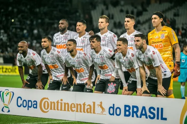 [COMENTE] Vendo o plantel atual que o Corinthians tem, quem deve ser o time ideal para começar a temporada 2020?