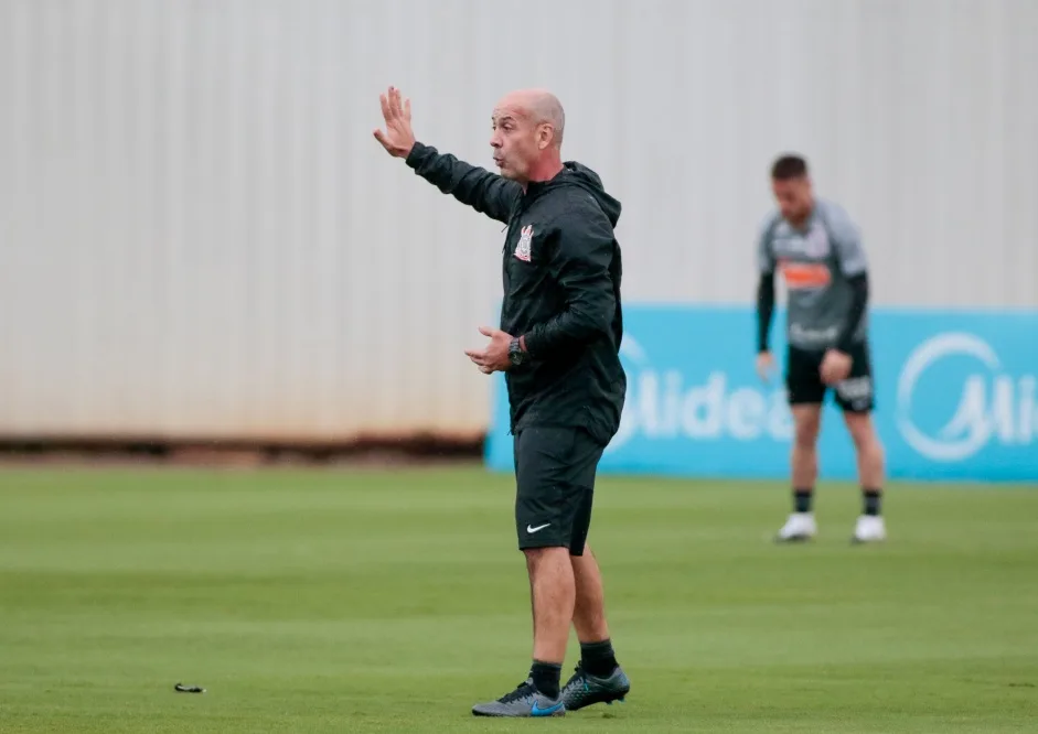 Corinthians acerta saída de preparador físico