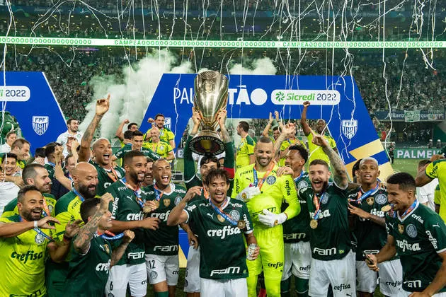 Palmeiras 2.2 acumula recordes e pode ampliar escrita nesta terça-feira