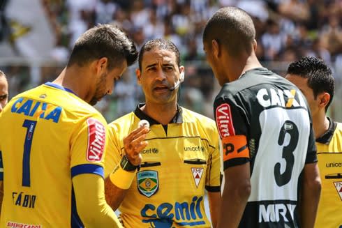 CBF divulga arbitragem para Flamengo x Atlético-PR