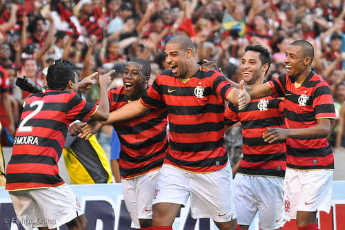 Ex- Flamengo opera a mão esquerda e pode ter alta no início da semana que vem