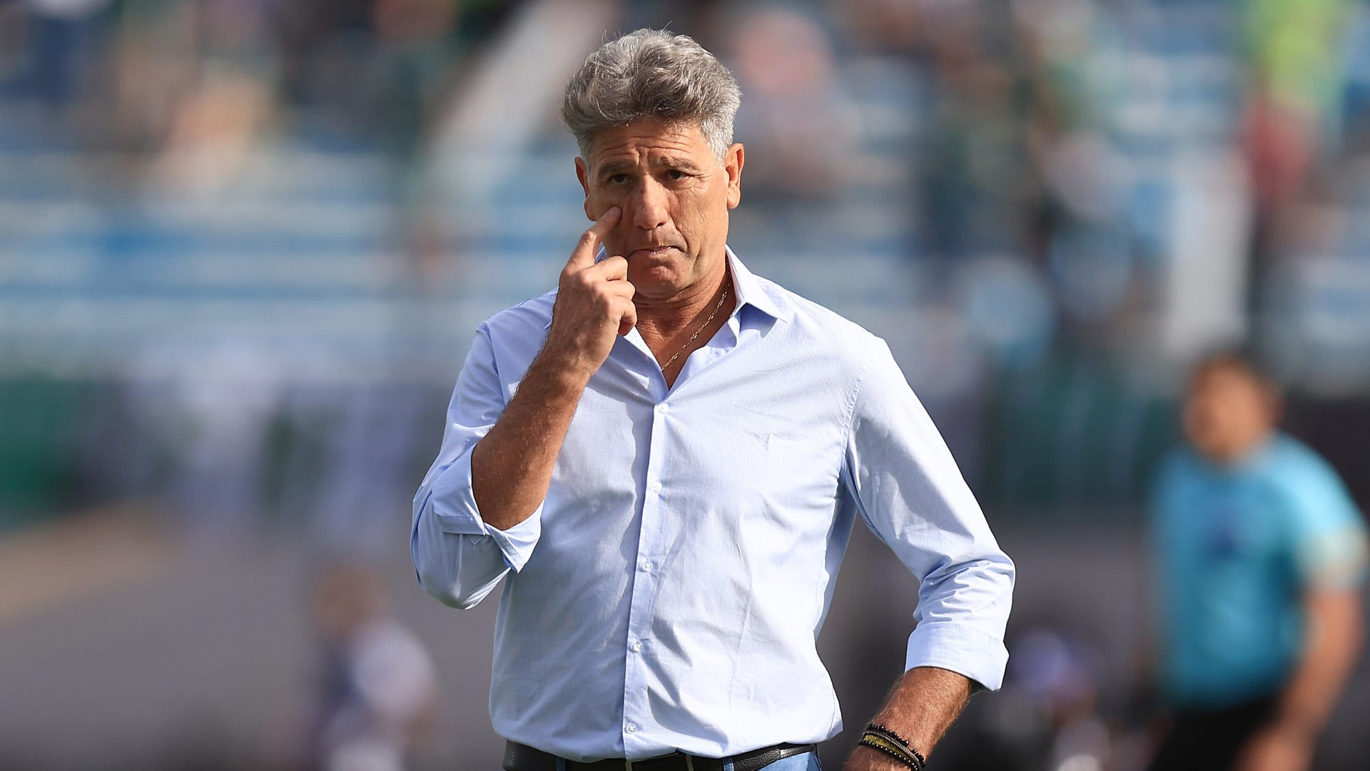 É bom Renato ir se acostumando; R 90 milhões batem na porta e Grêmio manda recado para técnico com venda