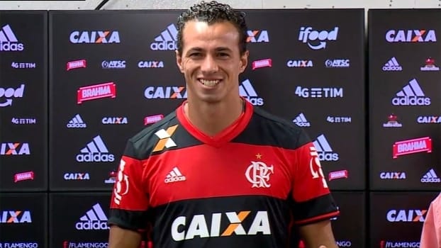 A louca vida de Leandro Damião em apenas 6 anos de futebol