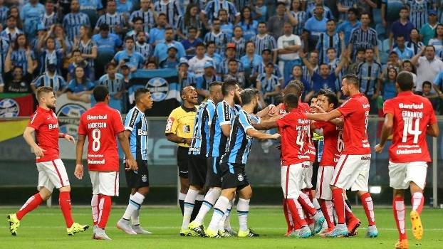 [Grêmio Avalanche] Enquete: Renato Gaúcho deve escalar o time titular contra o Internacional ?