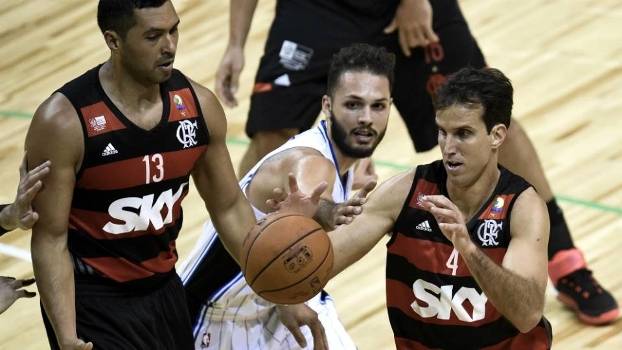 Marcelinho admite: Para ganhar, só com jogo perfeito; Oladipo aprova torcida contra