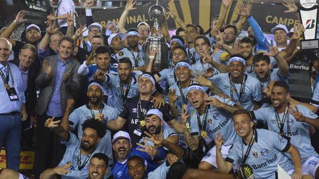 Como Grêmio pode faturar um craque em prêmios por sucesso em 2017