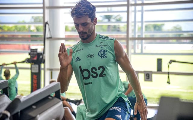 Rodrigo Caio está fora do jogo decisivo do Flamengo, na Recopa Sul-Americana