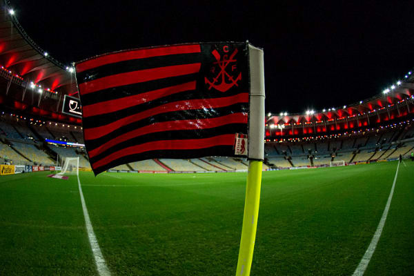 Maracanã passa por desinfecção, cumpre requisitos e está livre para receber jogos; reestreia será com Flamengo x Bangu