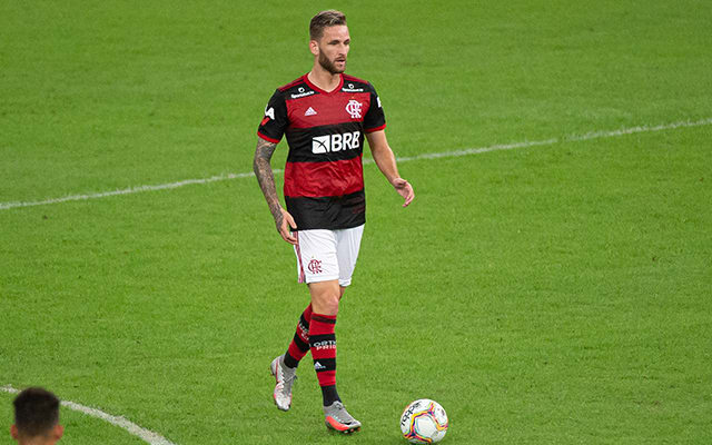 Negociação por Léo Pereira estaciona após Proposta de empréstimo do Besiktas não agradar ao Flamengo