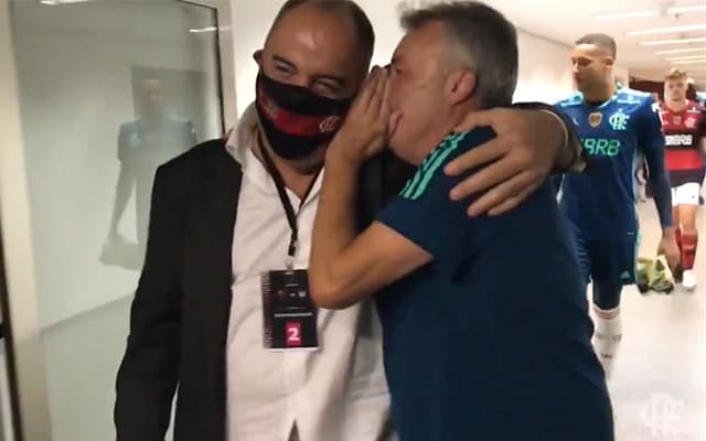 “Do departamento de futebol ele sempre teve apoio”, garante Braz ao minimiza críticas de Dome à diretoria