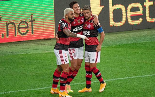 Pela primeira vez desde que assumiu, Rogério Ceni terá quinteto ofensivo à disposição no Flamengo