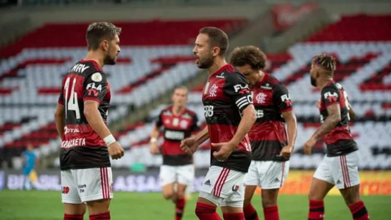 Baixas no Rubro-Negro: Flamengo viaja para estreia da Libertadores sem mais dois jogadores; veja relacionados