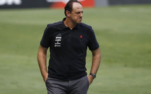 “Retrato do desespero”, apresentador detona Flamengo de Rogério Ceni