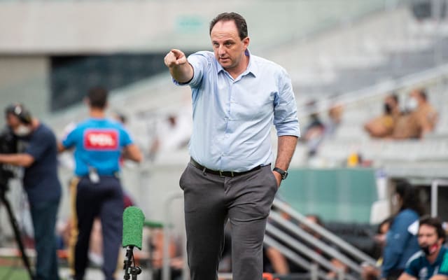 “Depende também de Rogério Ceni”, alerta jornalista ao falar sobre chances de título do Flamengo