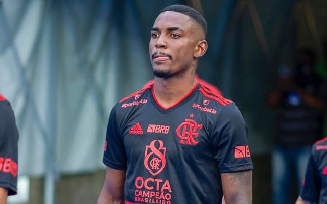 Clube da MLS envia proposta milionário por joia do Flamengo, que estuda negociação; confira