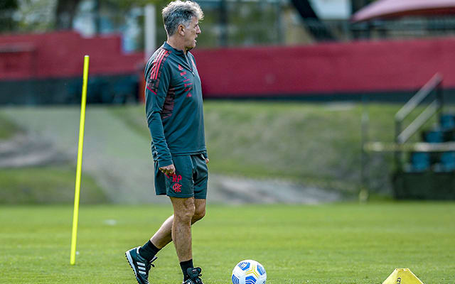 OPINIÃO: Atlético-MG tem repertório maior do que Palmeiras e Flamengo