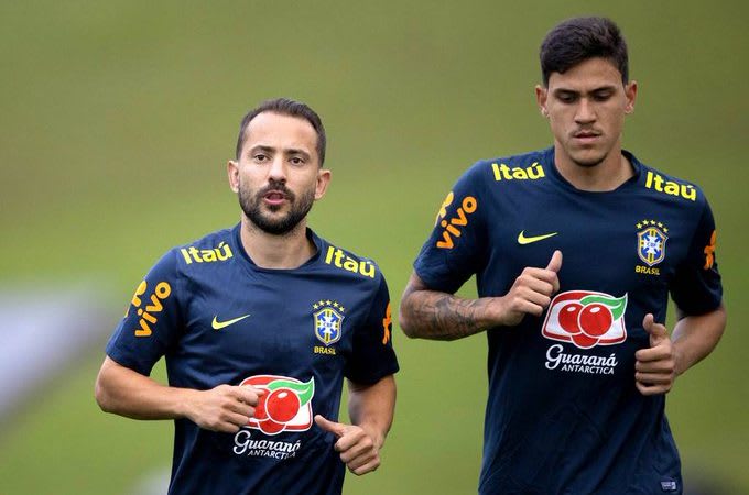 Pedro e E. Ribeiro celebram convocação para Copa do Mundo: Deus de milagres