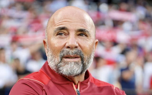 Presidente do Flamengo e Sampaoli trocam mensagens frequentemente, afirma jornalista