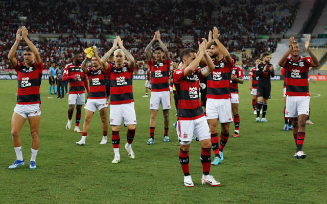 MENGÃO ESCALADO! Veja os titulares do Flamengo no confronto pelo Brasileirão