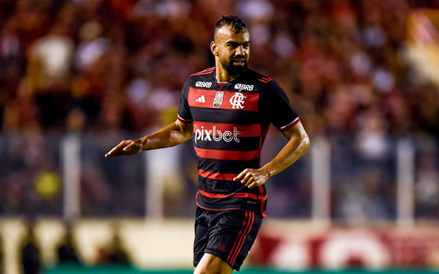 Flamengo garante importante empate fora de casa sob comando de Fabrício Bruno.