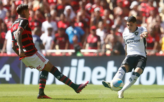 FORA DO G4! Flamengo perde clássico dentro de casa para Botafogo e a pressão sobre Tite cresce