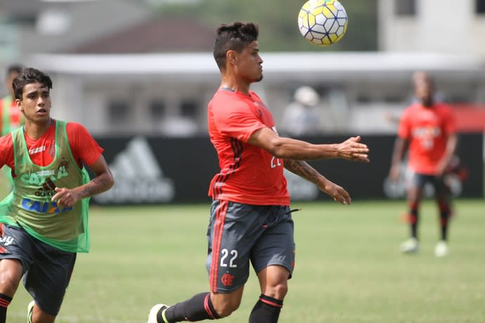 [Torcida Flamengo] Cheio de mudanças, Fla ganhar reforço no meio e vai pro tudo ou nada diante do América