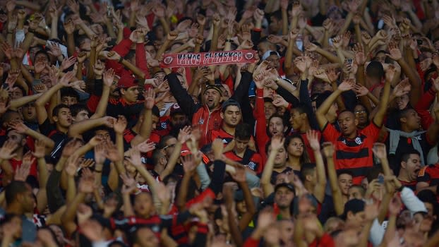 OFF - Pesquisa: Flamengo e Corinthians lideram lista de maiores torcidas do Brasil