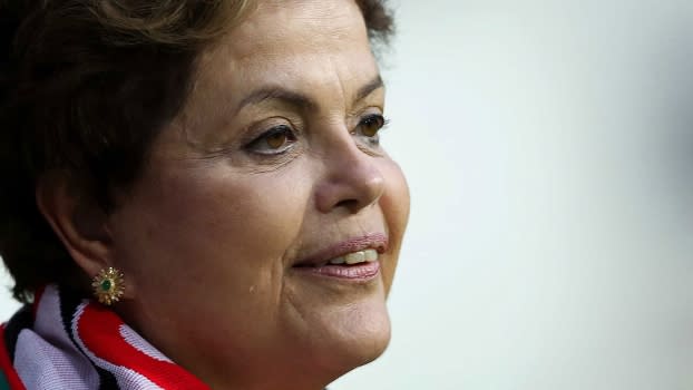 Vice da Comissão de Clubes estranha comemoração do Bom Senso por veto de Dilma: Querem continuar sem salário?